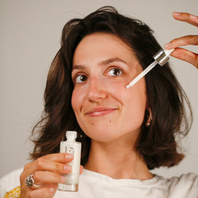 Sérum éclat & anti - âge - Là cosmétique d'ici